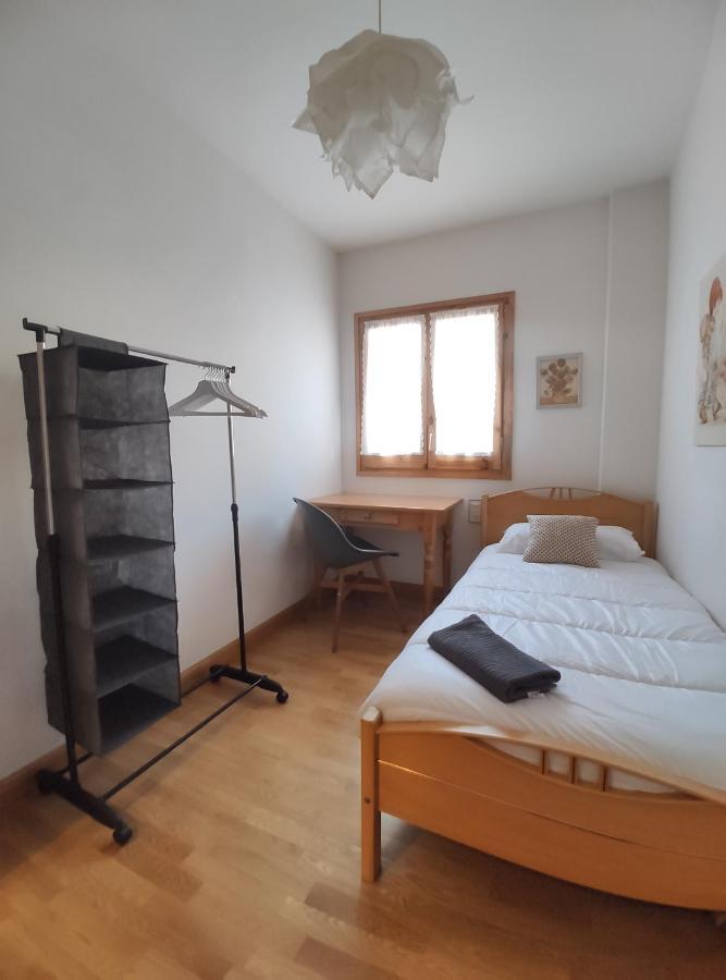 Apartamento Capelot Jaca Exterior photo